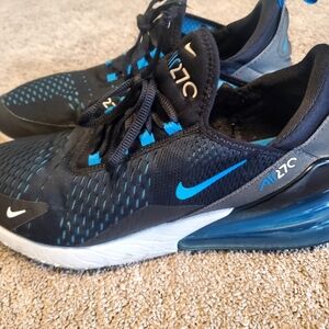 Nike 270 AirMax